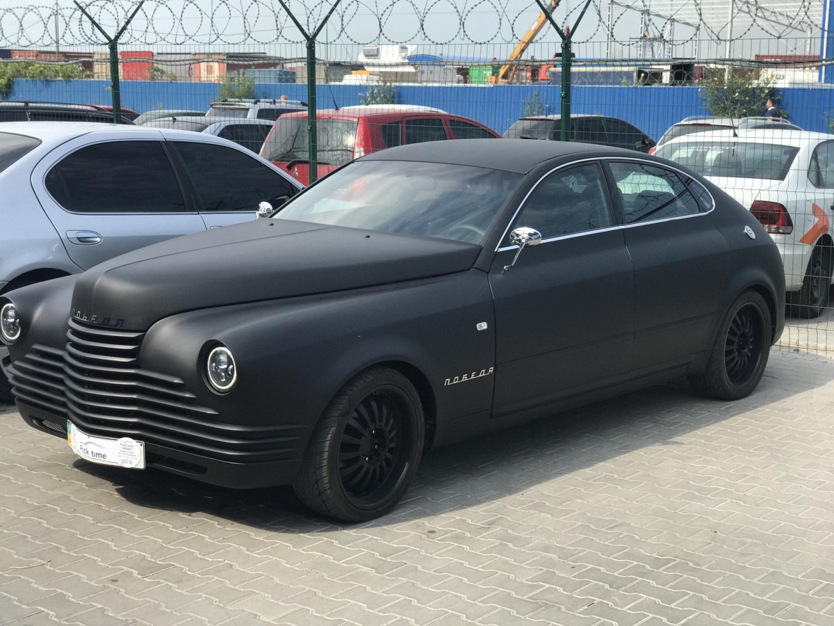 Автомобиль ГАЗ м20 победа