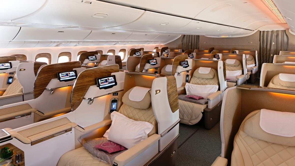 Первый класс Боинг 777 Эмирейтс