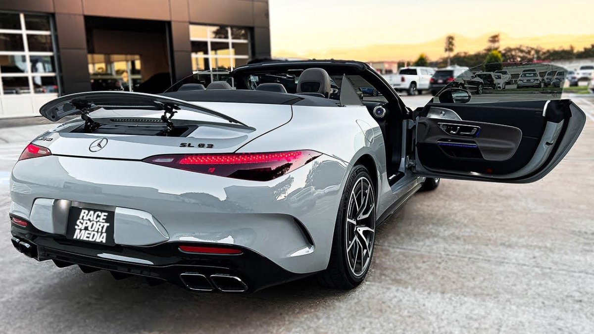 2023 Mercedes-AMG SL 63