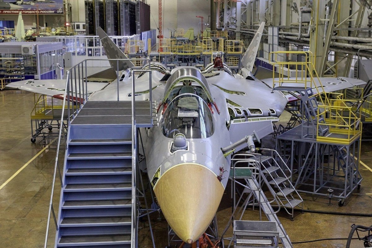 Су-57 реактивный самолёт