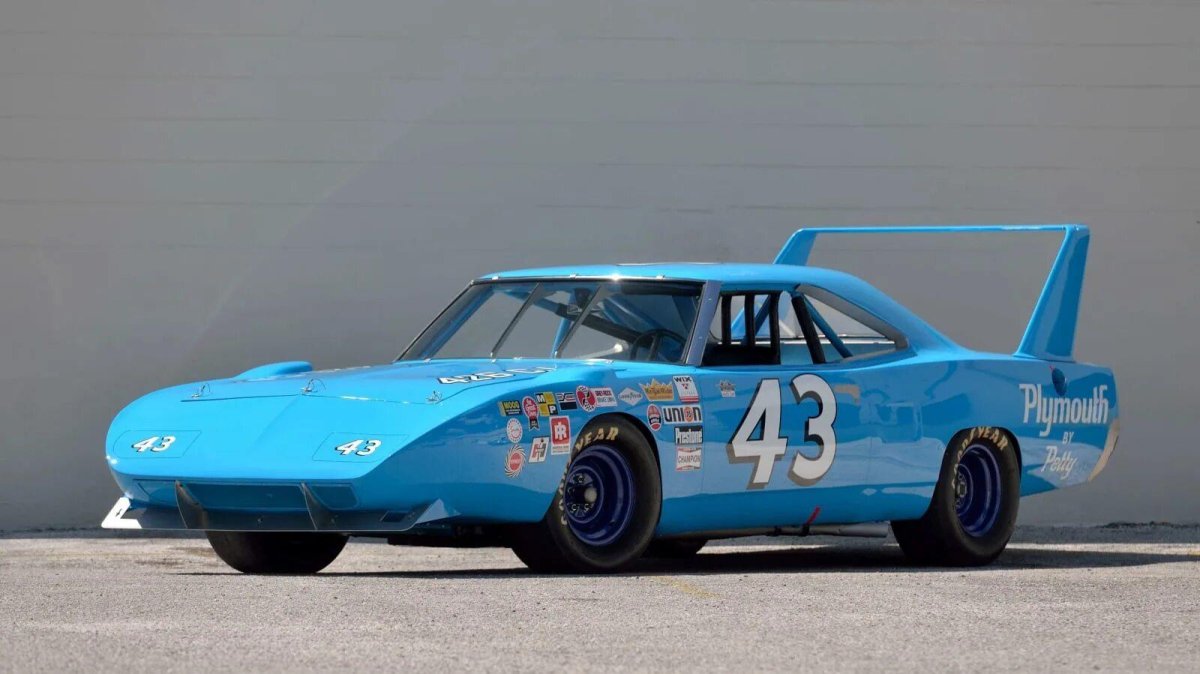 Plymouth Superbird Ричарда петти 1970
