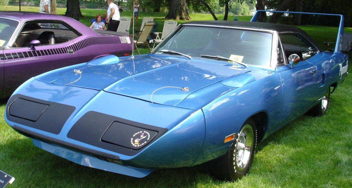 Plymouth Superbird спортивный автомобиль