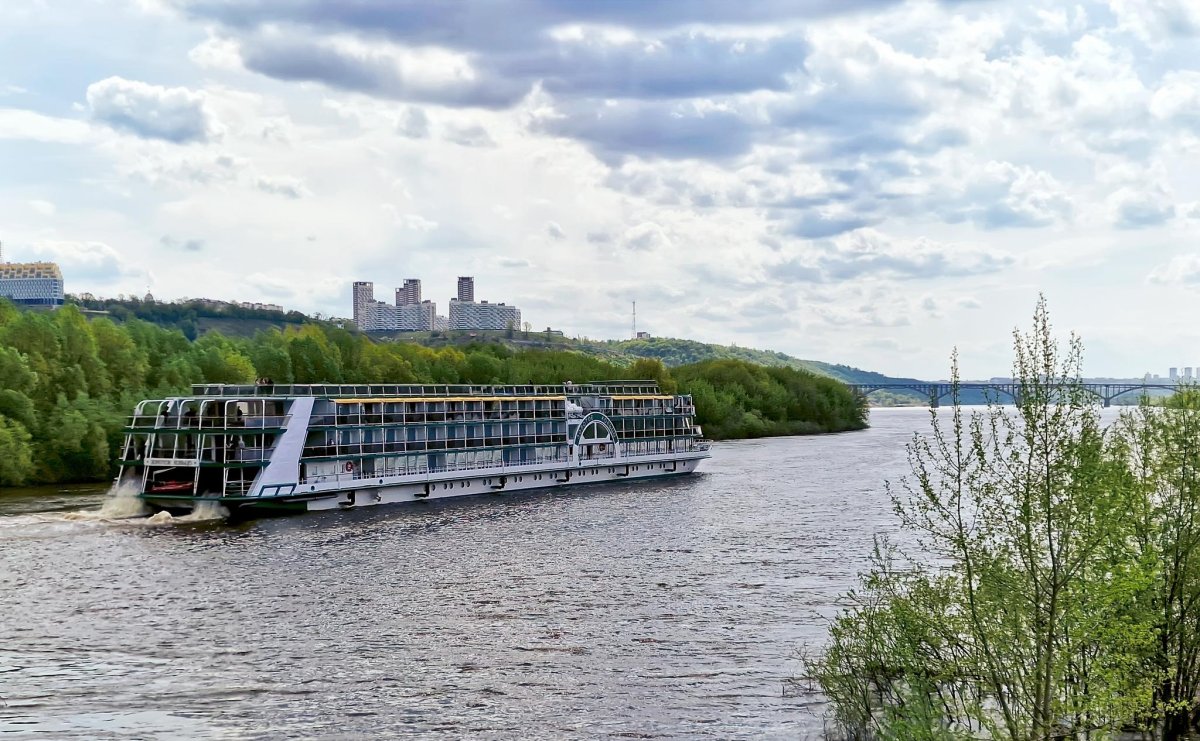 Теплоход золотое кольцо Нижний Новгород