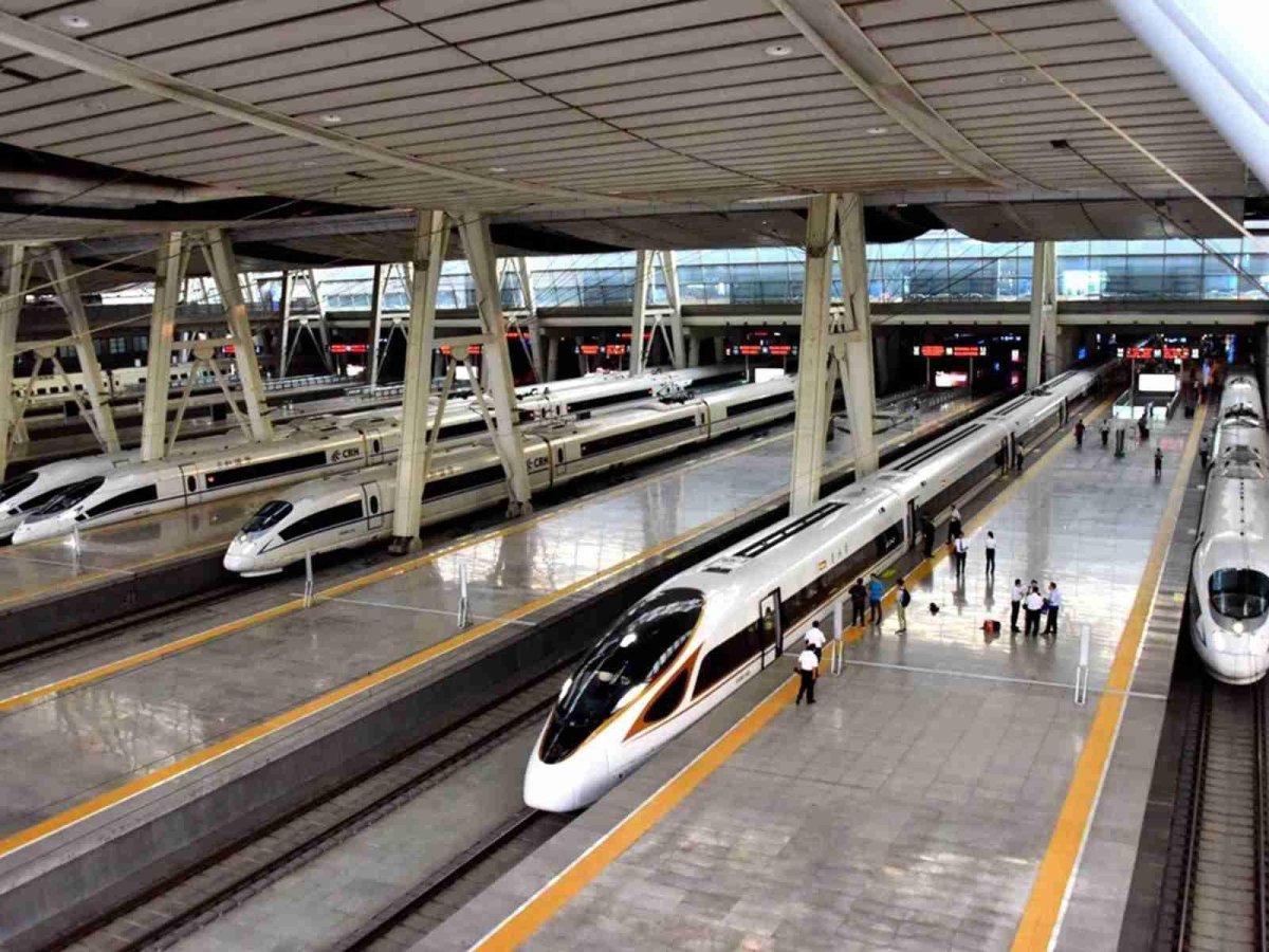 Вокзал Шанхай Хунцяо