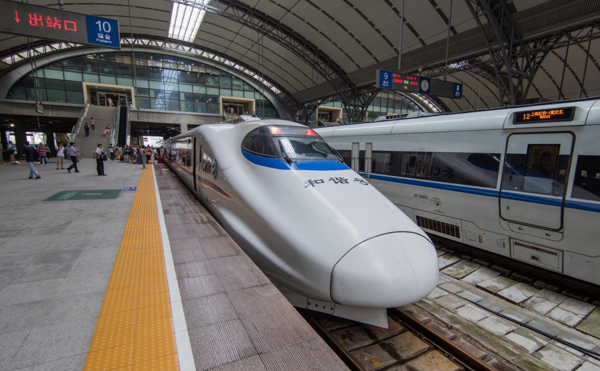 Высокоскоростная железная дорога Шанхай — Ухань — Чэнду