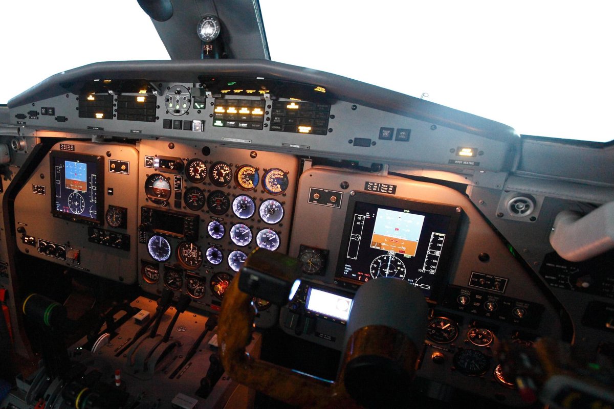 L410 Cockpit