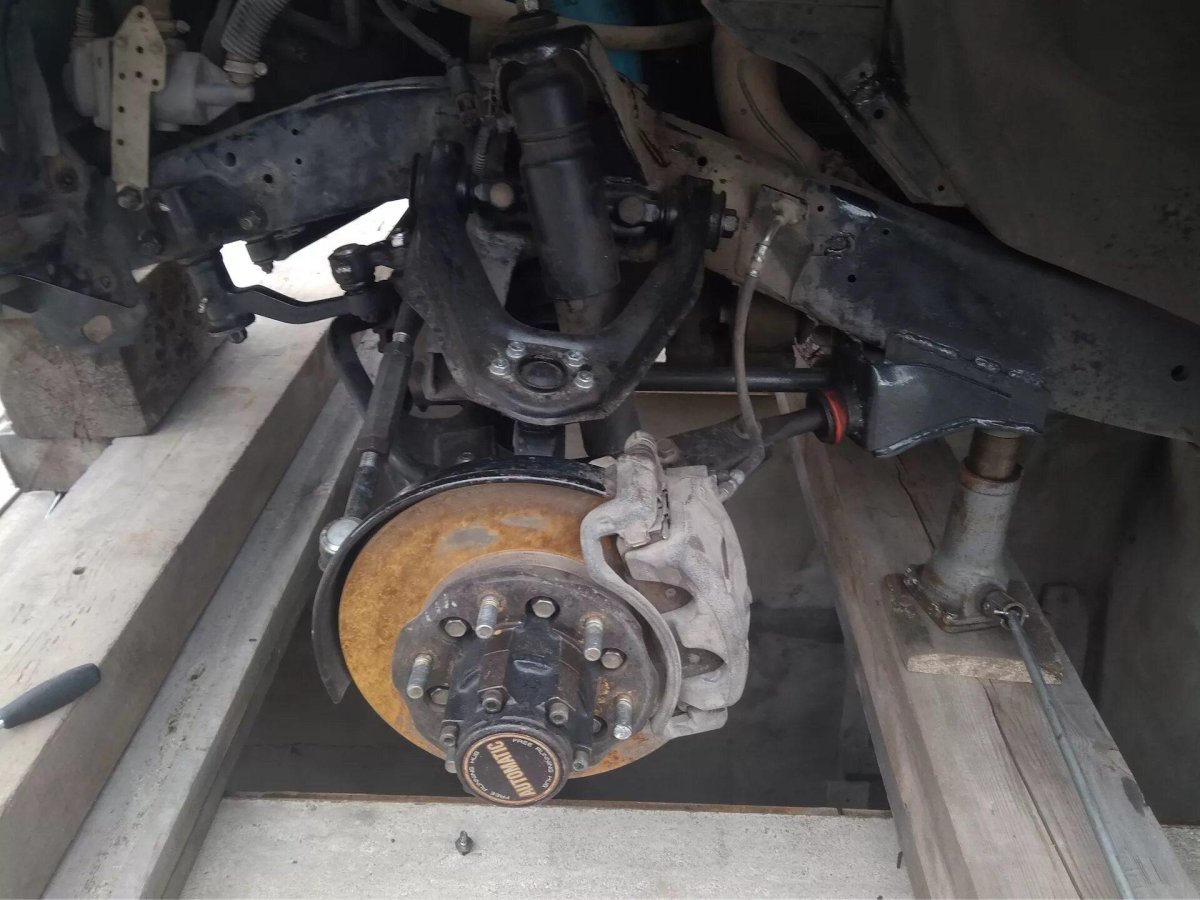 Передняя подвеска Ниссан Террано 2