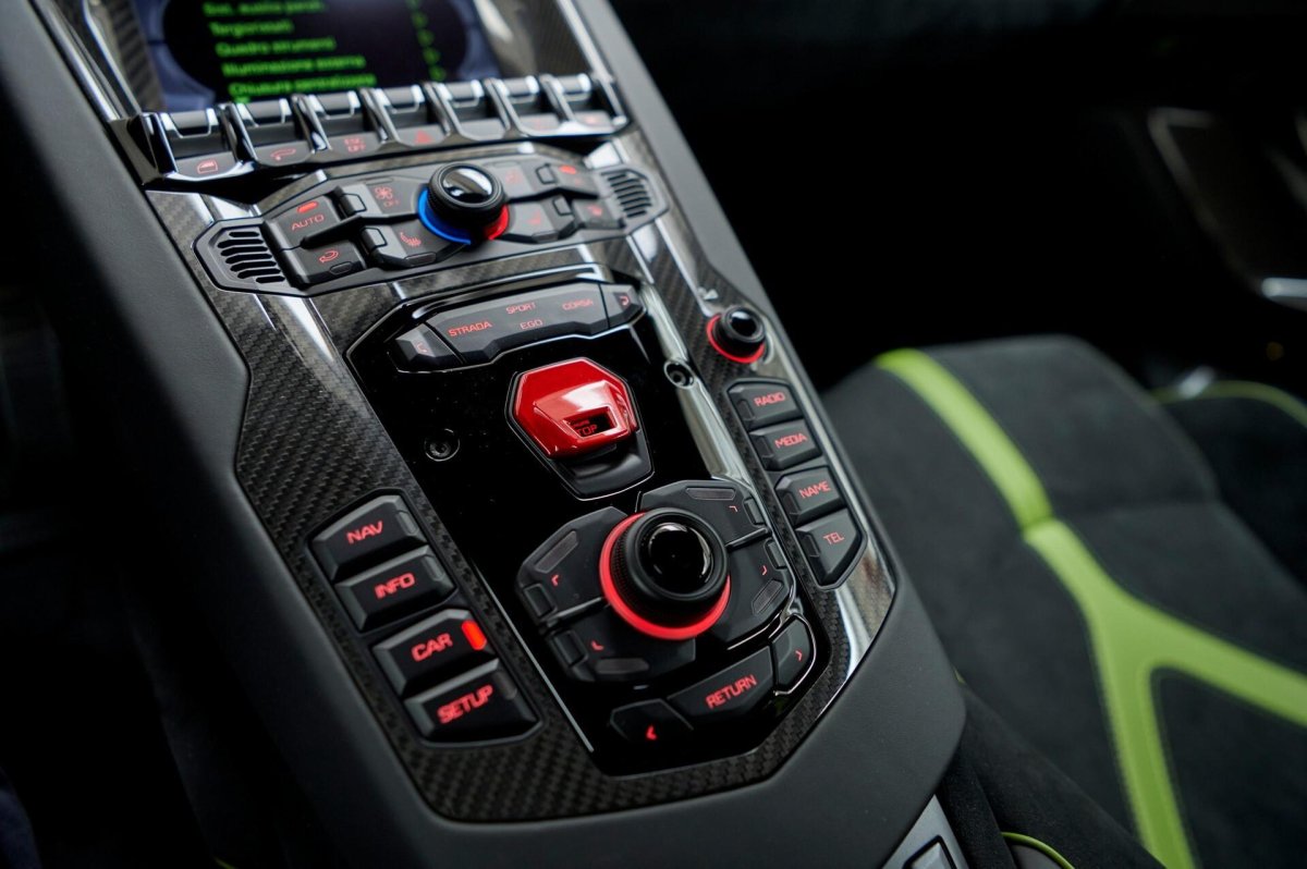 Lamborghini Aventador SVJ 2020