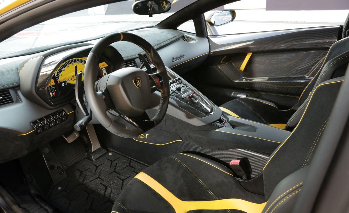 Lamborghini Aventador SV Interior
