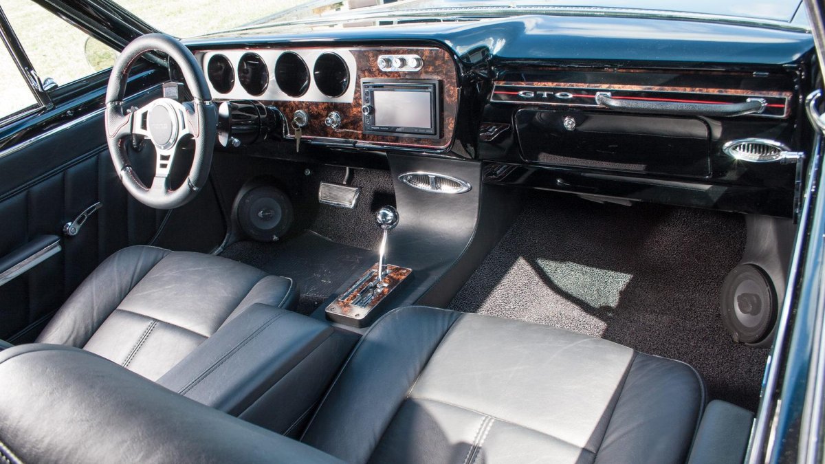 Pontiac GTO 1967 Interior