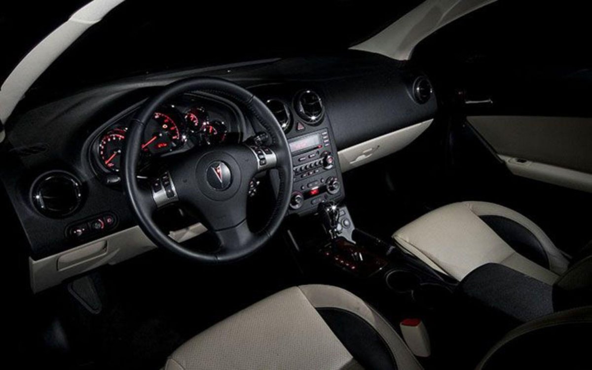 Pontiac g6 салон