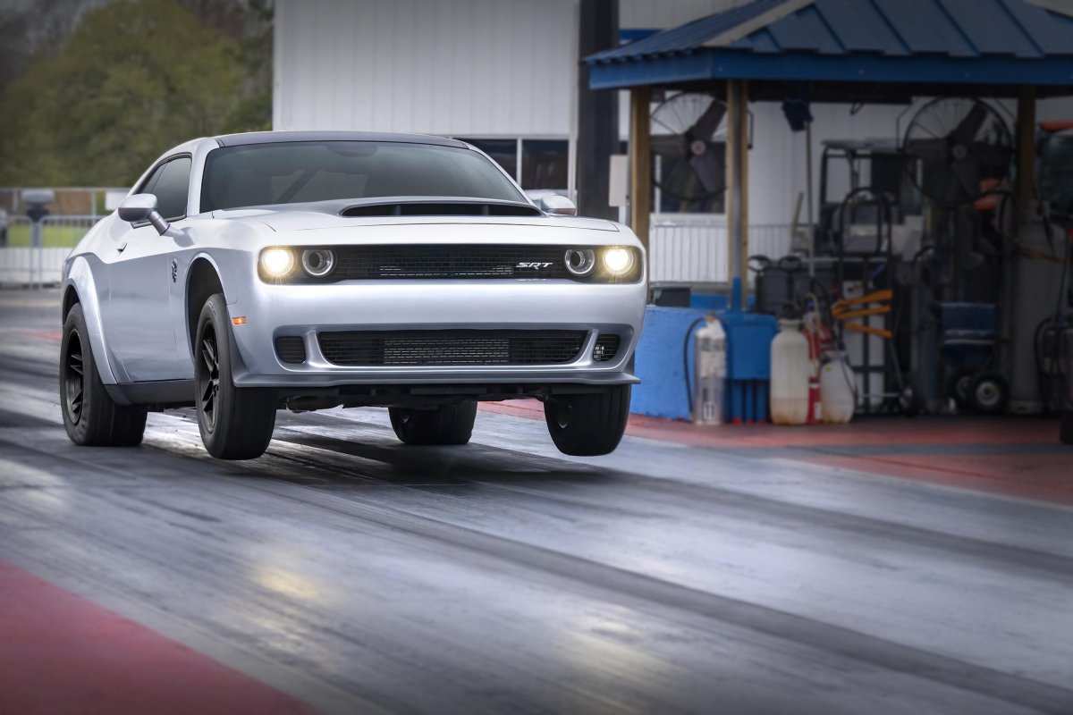 Dodge Challenger 170
