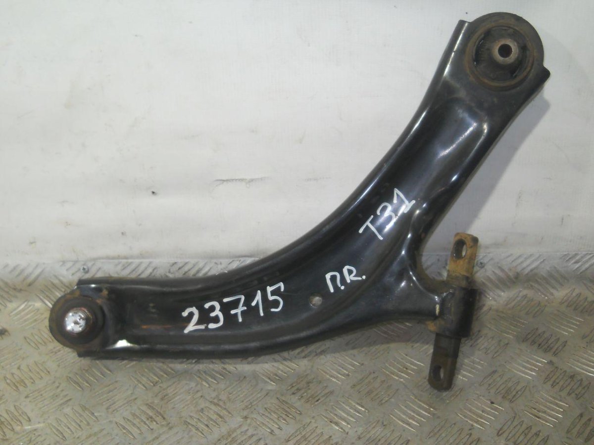 Рычаг передней подвески Ниссан Кашкай j10