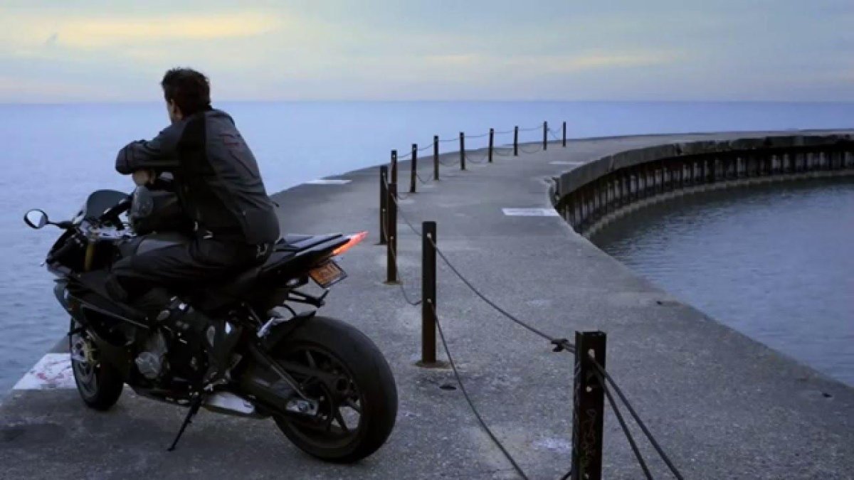 Мотоцикл море