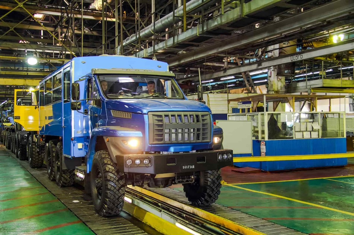 Автозавод Урал Миасс