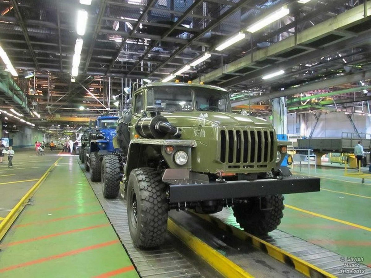 Урал 4320 завод