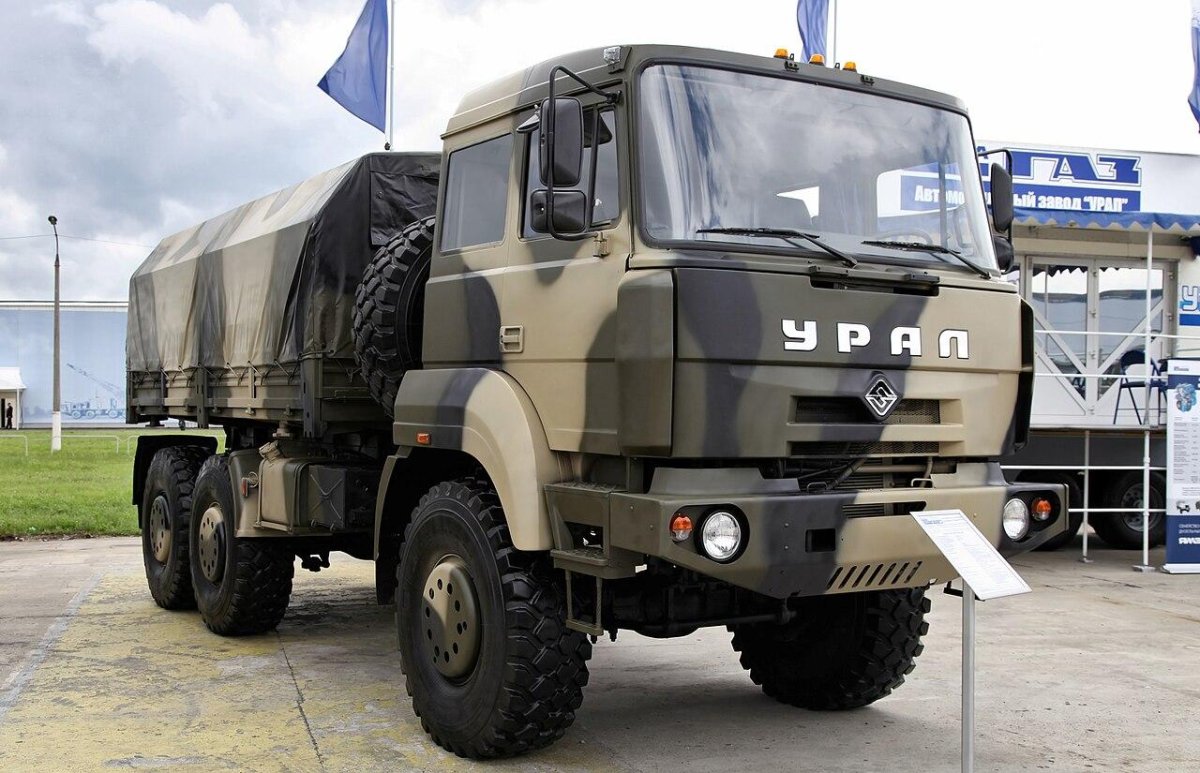 Урал 6370