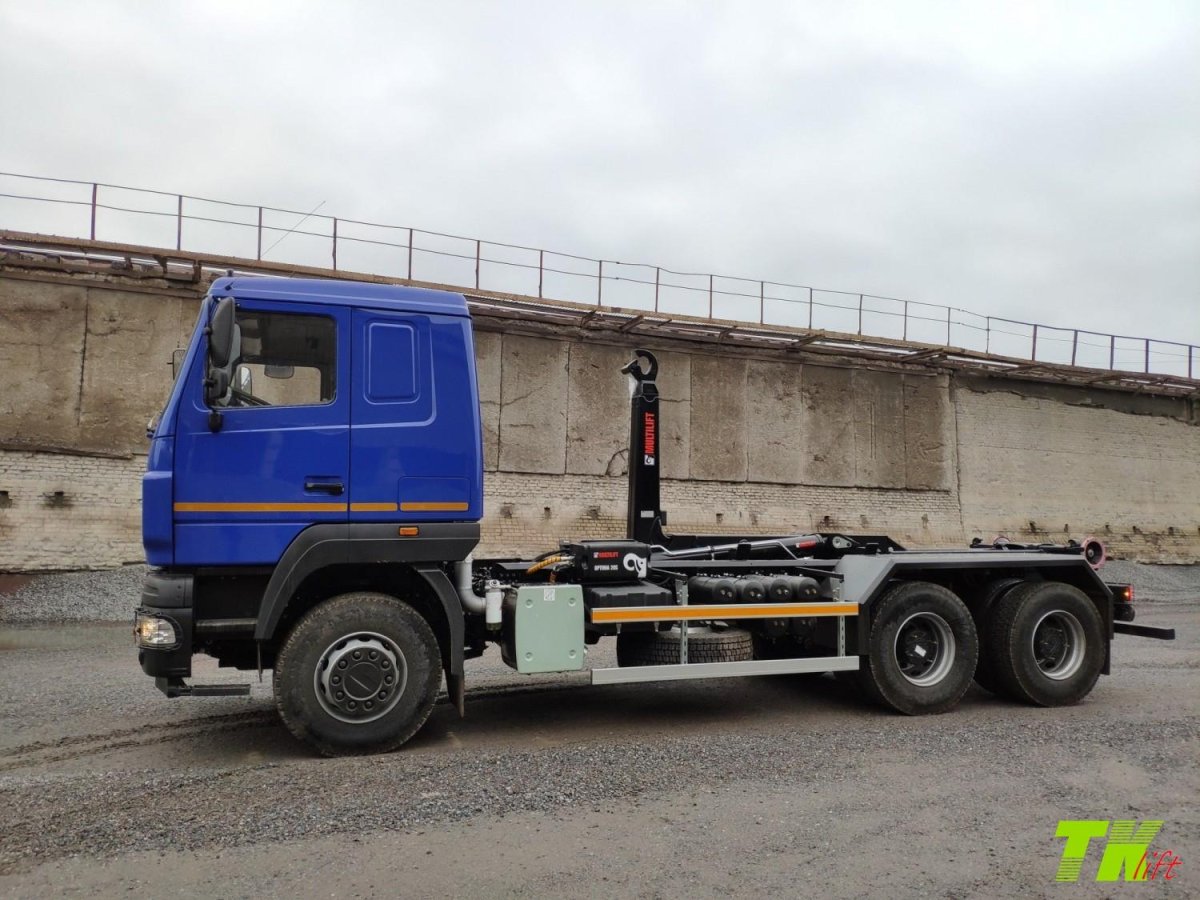 МАЗ 631228 шасси