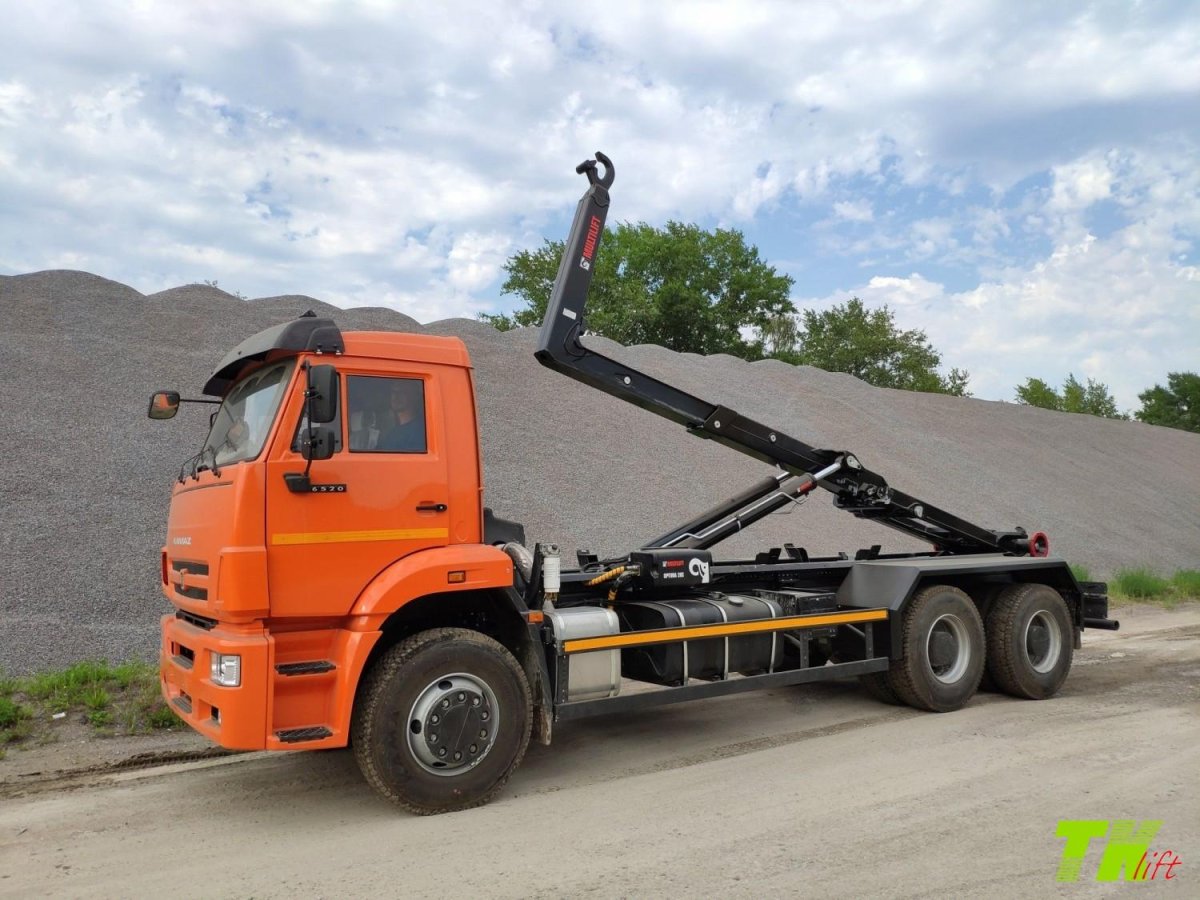 КАМАЗ 6520 шасси