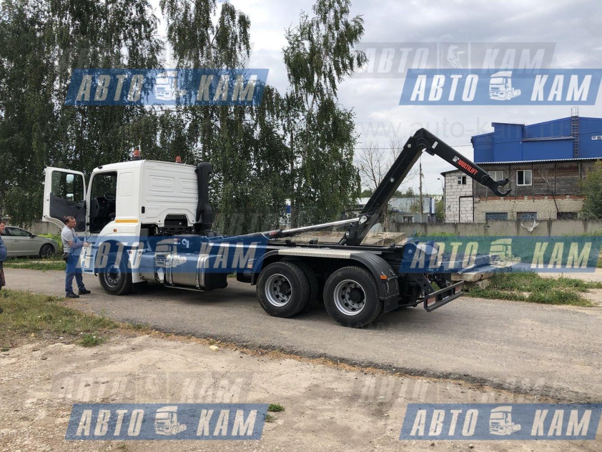КАМАЗ 65207 мультилифт