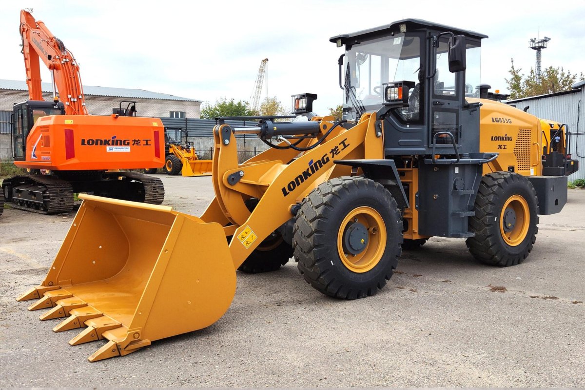 Фронтальный погрузчик CDM 932