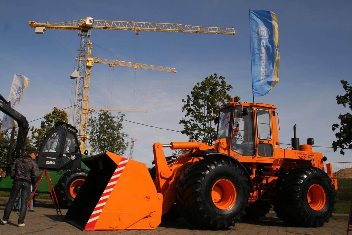 Амкодор 342 р