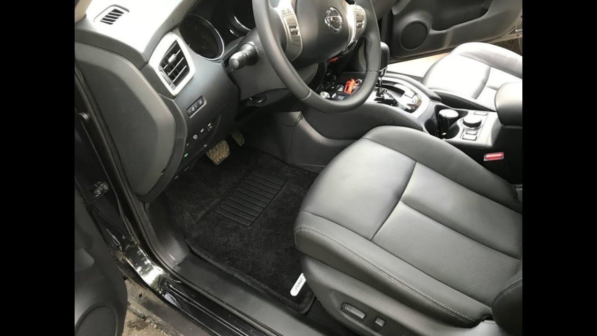 Nissan x-Trail t31 салон