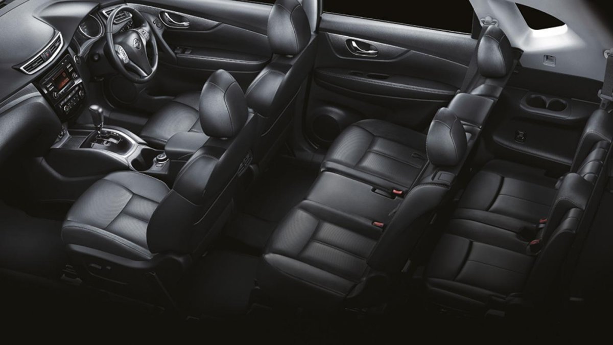 Nissan x-Trail 2022 салон