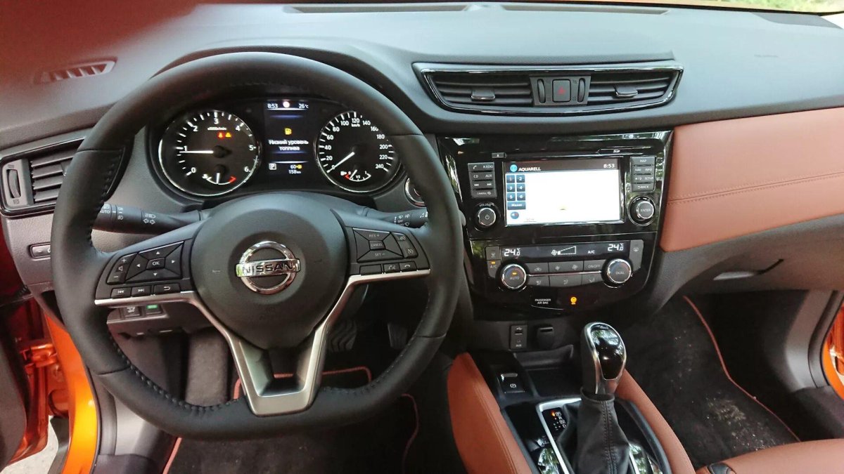 Nissan x-Trail 2018 интерьер