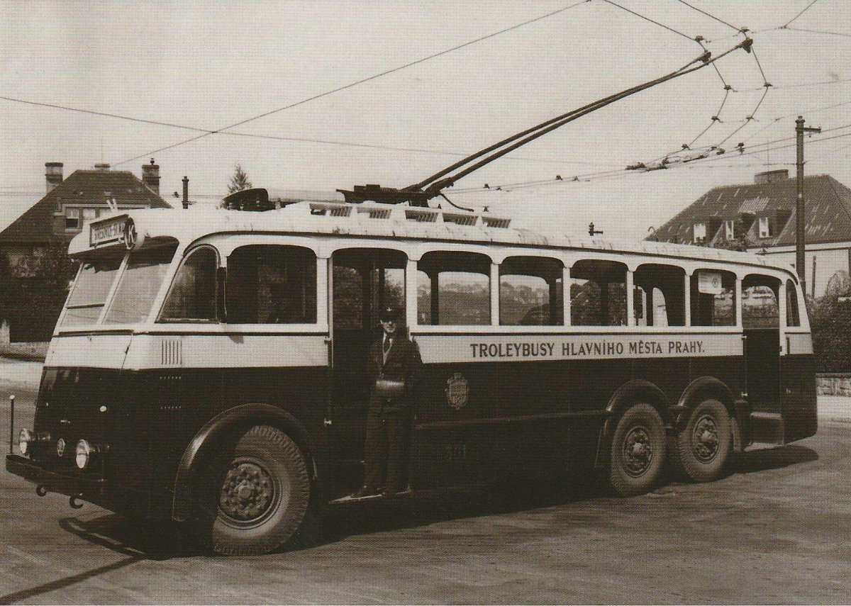 Skoda tram