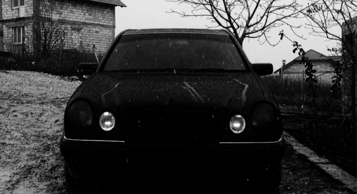 Мерседес w210 черный тонированный