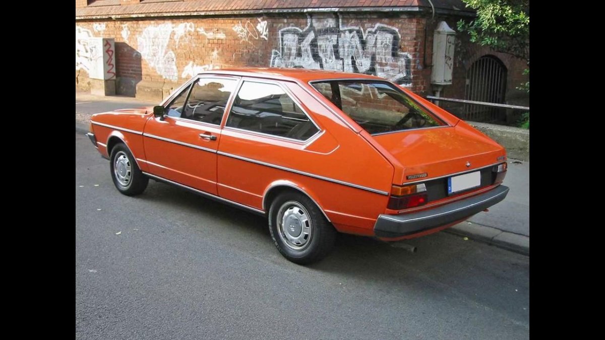 Volkswagen Passat b1 хэтчбек