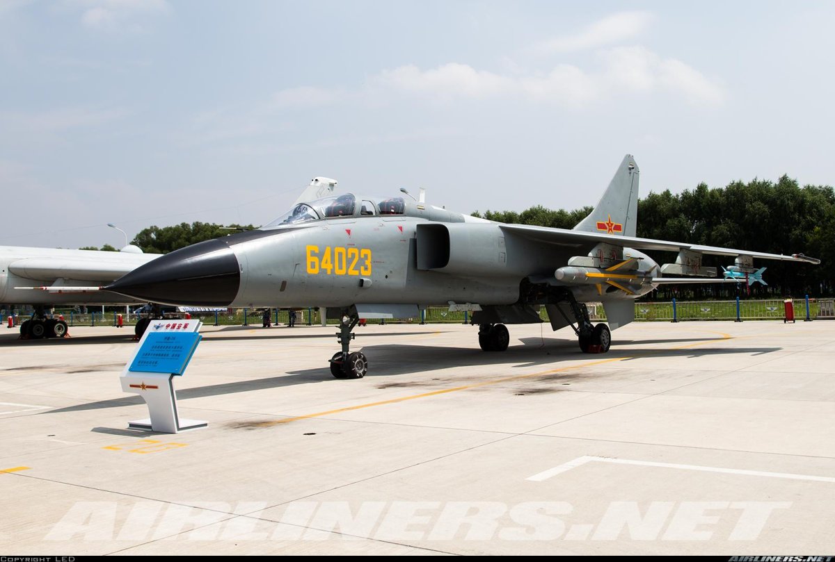 JH-7 ВВС НОАК