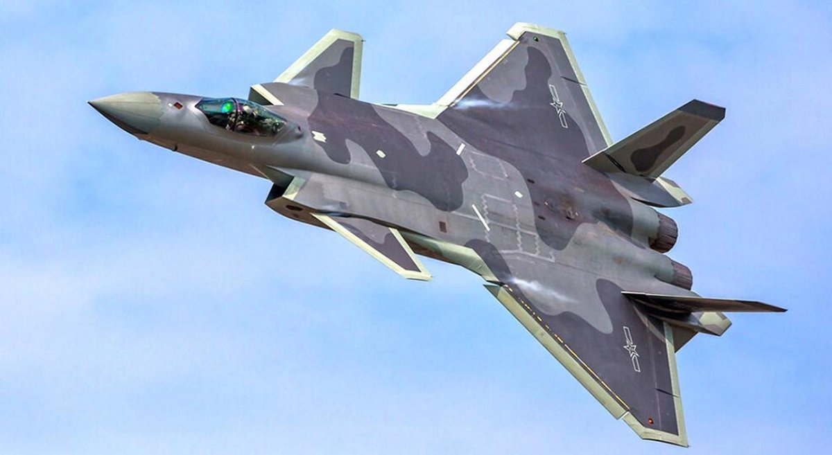 J-20 истребитель