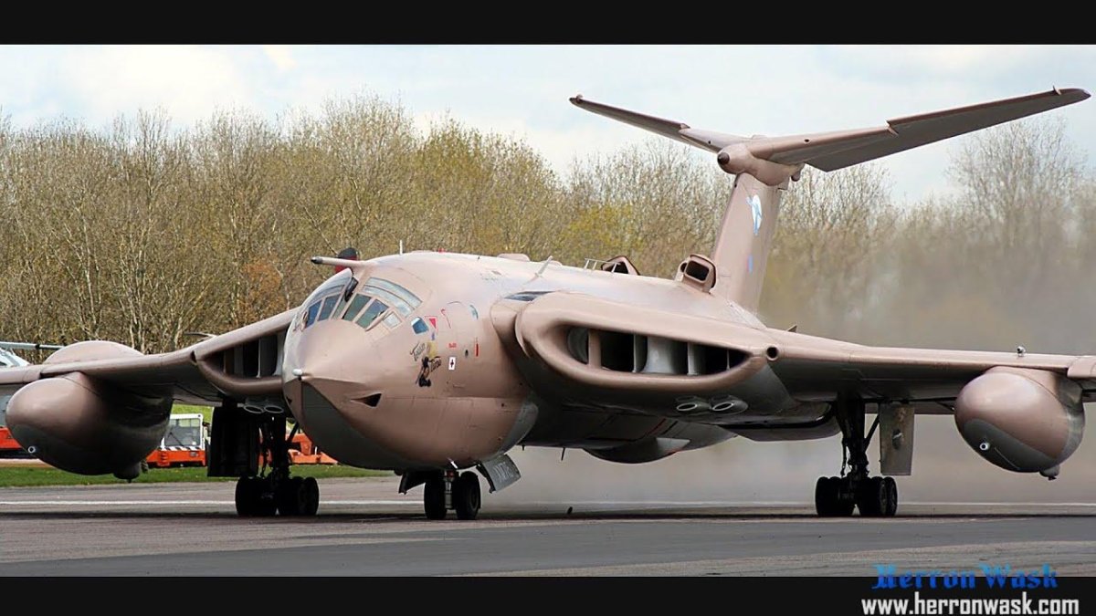 Handley-Page Victor самолёт