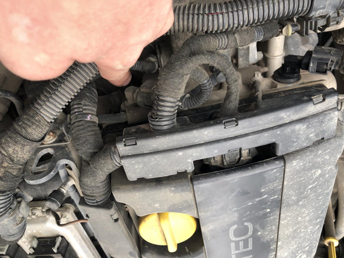 Датчик распредвала Опель Астра h 1.8