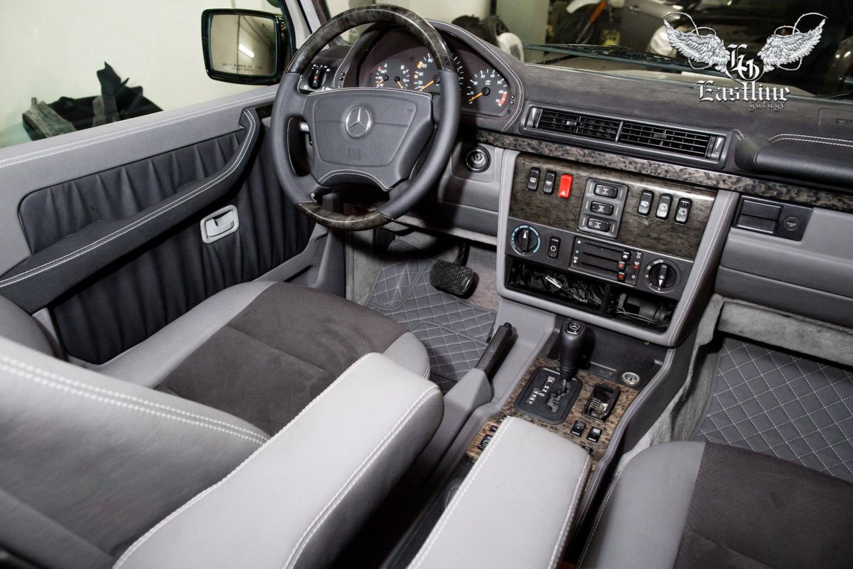 Мерседес-Бенц Гелендваген g320 салон