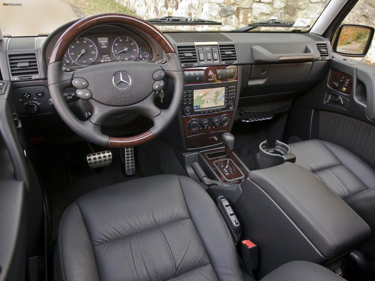 Mercedes Benz g class 2010 салон