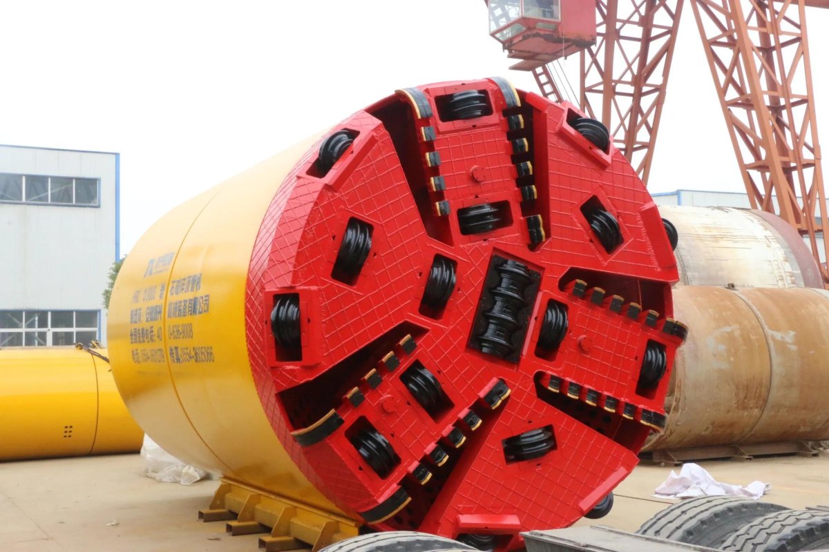 Tunnel boring Machine