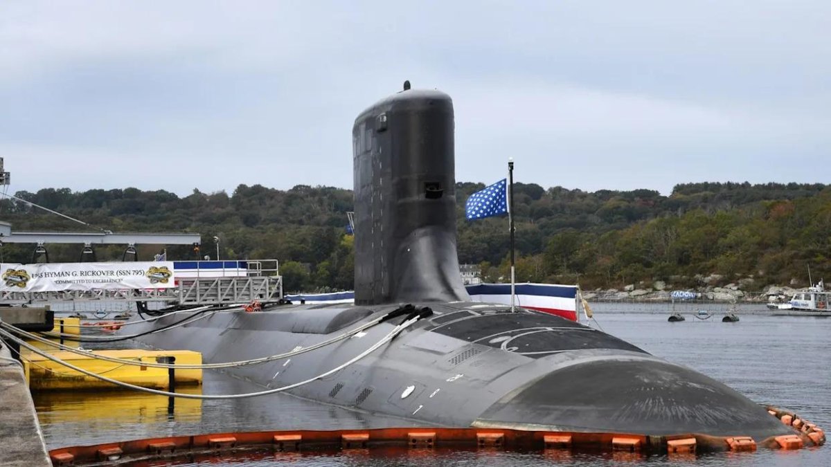 Многоцелевая атомная подлодка