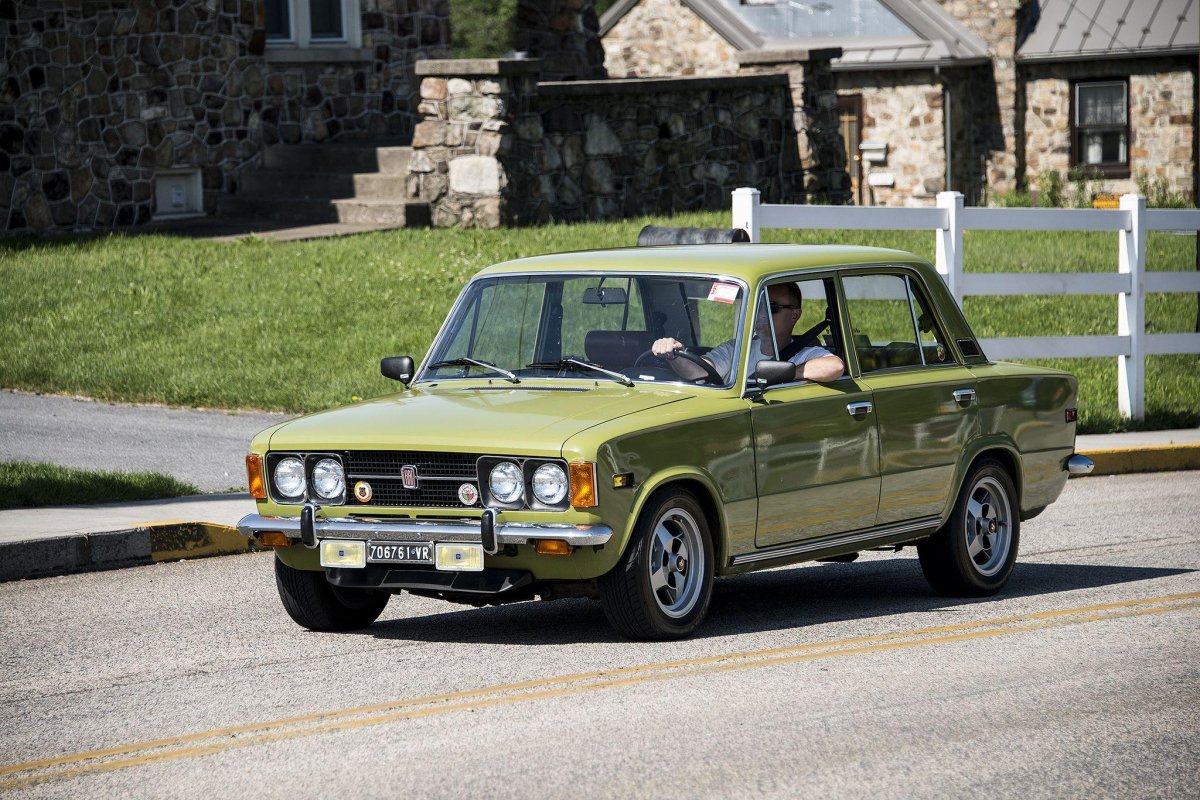 Фиат 124 Спешиал