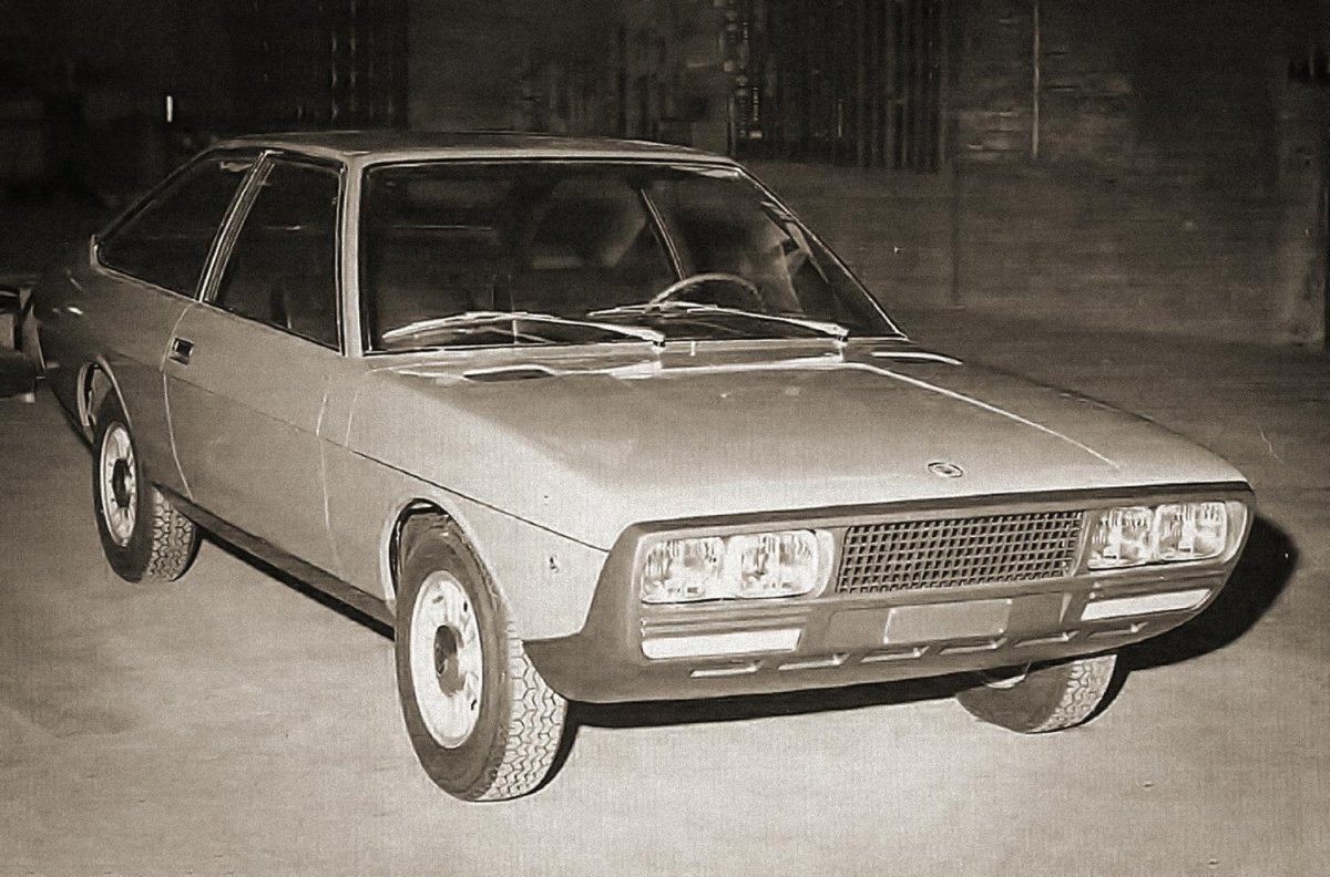 Seat 1430 Coupe