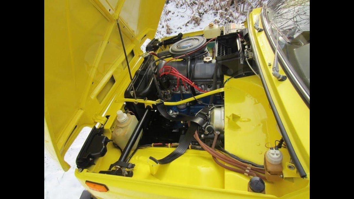 Нива 2121 поткапотам