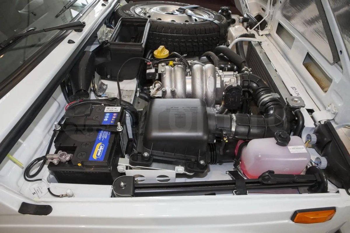 Двигатель Нива 21214 инжектор