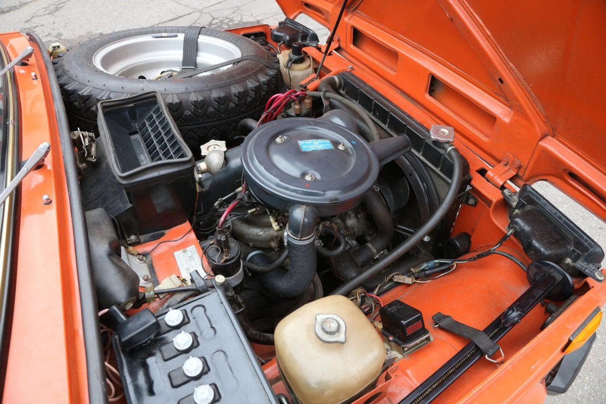 ВАЗ 2121 под капотом