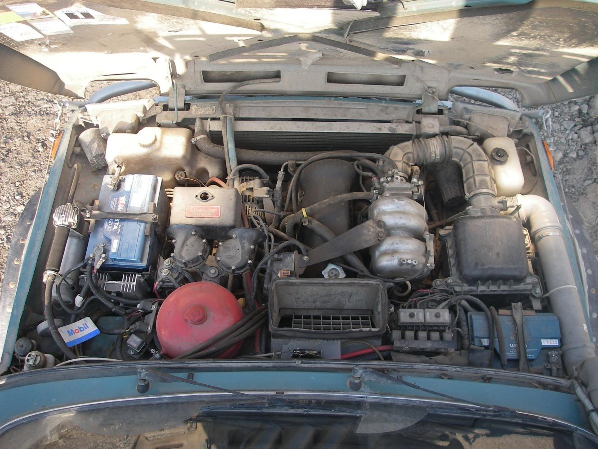 Нива 21213 под капотом инжектор