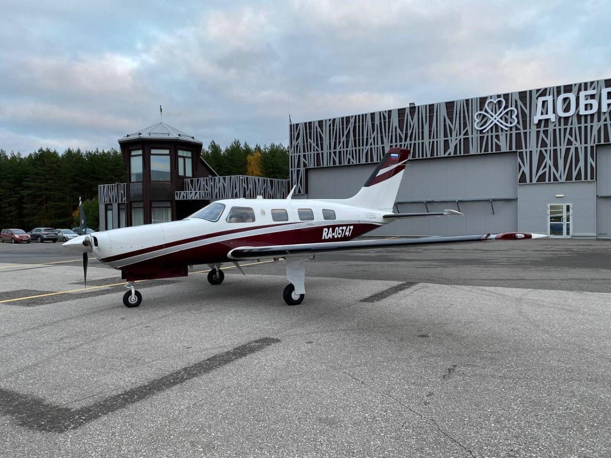 Piper m350