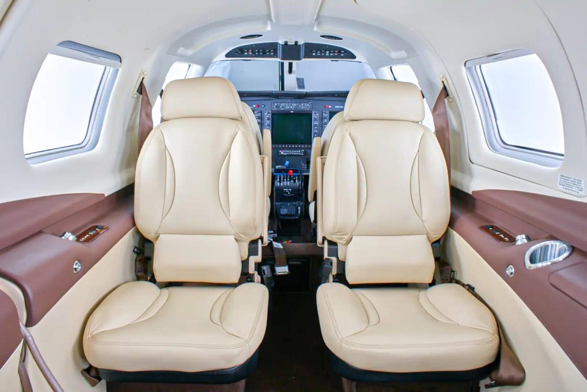 Piper m350 салон