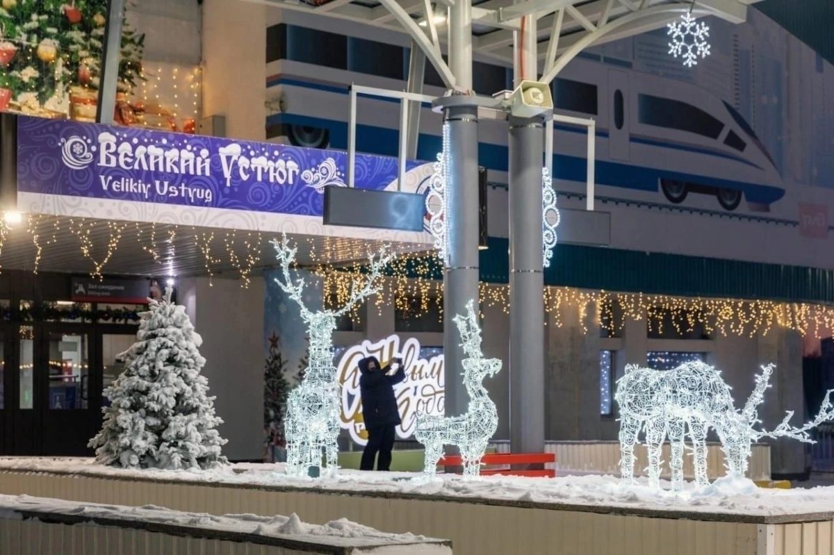 Новогоднее убранство города