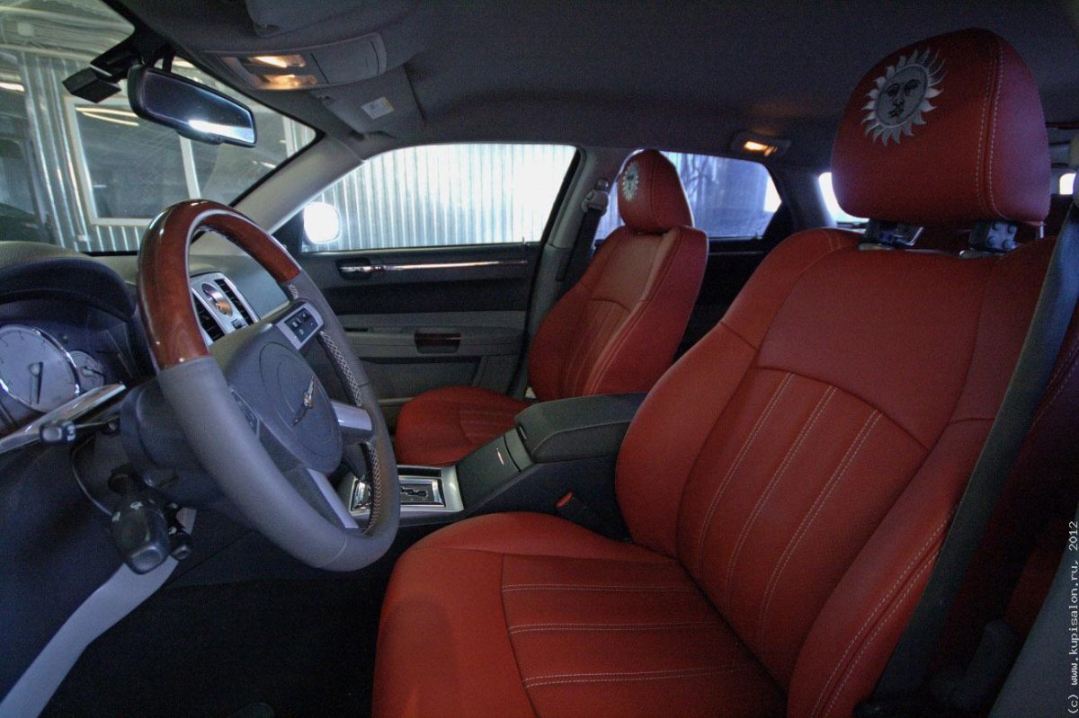 Крайслер 300с перешивка салона